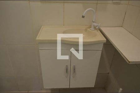 Casa para alugar com 105m², 3 quartos e 4 vagasBanheiro Social