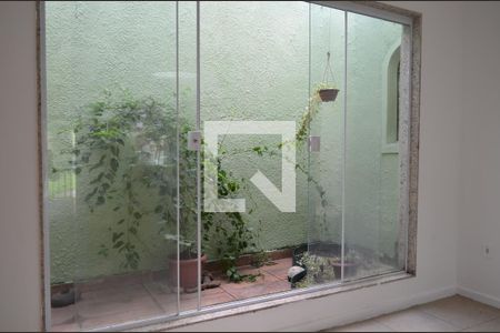 Casa para alugar com 105m², 3 quartos e 4 vagasSala