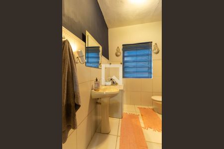 Casa à venda com 214m², 3 quartos e 1 vagaBanheiro 1