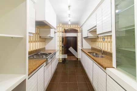 Apartamento à venda com 400m², 4 quartos e 3 vagasCozinha