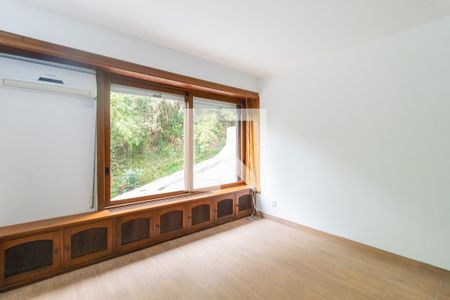 Apartamento à venda com 400m², 4 quartos e 3 vagasQuarto 2 - Suíte