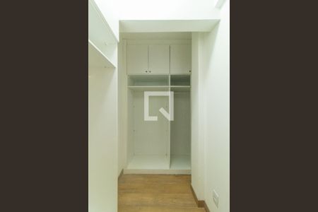 Apartamento à venda com 400m², 4 quartos e 3 vagasQuarto 2 - Suíte