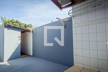 Casa para alugar com 75m², 2 quartos e 2 vagasÁrea de Serviço