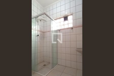 Casa para alugar com 75m², 2 quartos e 2 vagasBanheiro