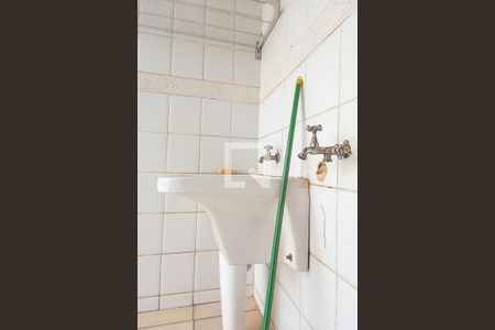 Casa para alugar com 75m², 2 quartos e 2 vagasÁrea de Serviço