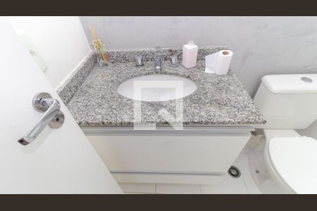 Apartamento para alugar com 69m², 2 quartos e 2 vagas Apartamento para alugar com 69m², 2 quartos e 2 vagasBanheiro