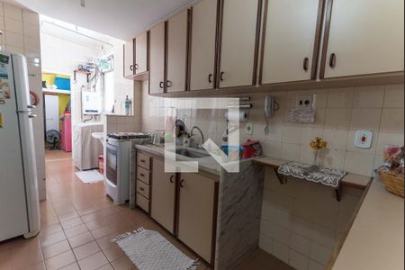 Apartamento à venda com 90m², 2 quartos e 1 vagaCozinha 