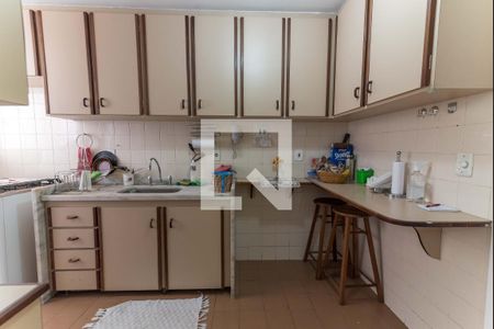 Apartamento à venda com 90m², 2 quartos e 1 vagaCozinha 