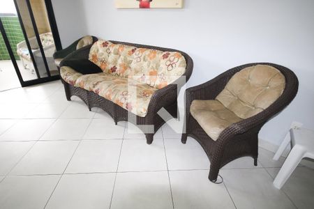 Sala de apartamento para alugar com 3 quartos, 100m² em Guilhermina, Praia Grande