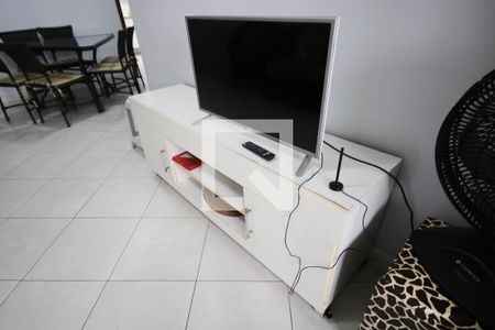Sala de apartamento para alugar com 3 quartos, 100m² em Guilhermina, Praia Grande
