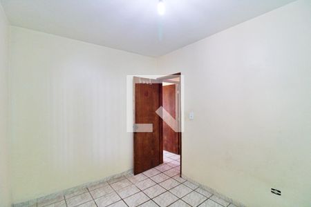 Casa à venda com 314m², 3 quartos e 4 vagasQuarto 2