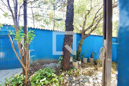 Vista da Sala de casa à venda com 3 quartos, 314m² em Jardim Piracuama, São Paulo
