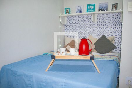 Quarto de kitnet/studio para alugar com 1 quarto, 30m² em Comendador Soares, Nova Iguaçu