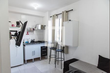 Cozinha de apartamento para alugar com 1 quarto, 30m² em Sé, São Paulo