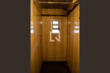 Casa à venda com 320m², 3 quartos e 5 vagasBanheiro da garagem