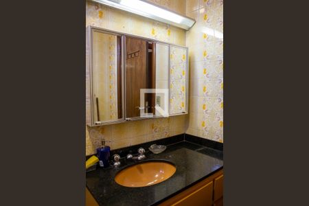 Casa à venda com 320m², 3 quartos e 5 vagasBanheiro