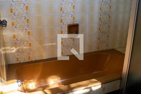 Casa à venda com 320m², 3 quartos e 5 vagasBanheiro do Quarto 3