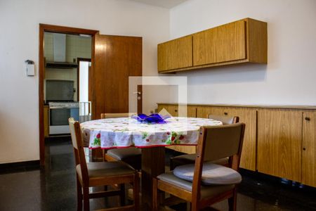 Casa à venda com 320m², 3 quartos e 5 vagasSala de Jantar