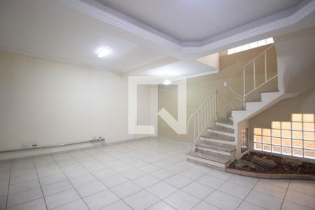 Sala de casa à venda com 3 quartos, 150m² em Presidente Altino, Osasco