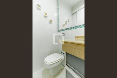 Lavabo de apartamento para alugar com 3 quartos, 85m² em Flamengo, Rio de Janeiro