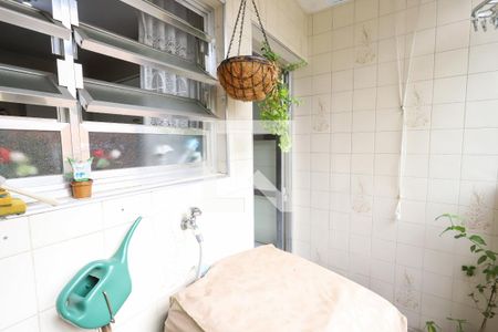 Apartamento à venda com 89m², 2 quartos e sem vaga Apartamento à venda com 89m², 2 quartos e sem vagaLavanderia