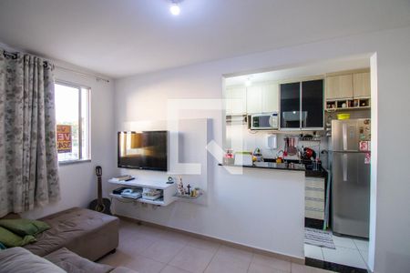 Sala de apartamento para alugar com 2 quartos, 50m² em Vila Trinta E Um de Março, Campinas