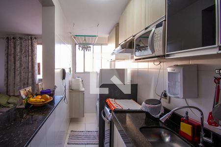 Apartamento para alugar com 50m², 2 quartos e 1 vaga Apartamento para alugar com 50m², 2 quartos e 1 vagaCozinha e Área de Serviço