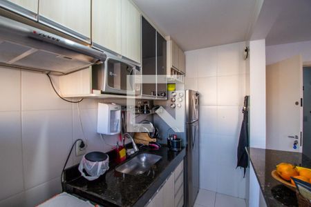 Apartamento para alugar com 50m², 2 quartos e 1 vaga Apartamento para alugar com 50m², 2 quartos e 1 vagaCozinha e Área de Serviço