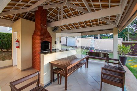 Apartamento para alugar com 50m², 2 quartos e 1 vaga Apartamento para alugar com 50m², 2 quartos e 1 vagaÁrea comum - Churrasqueira