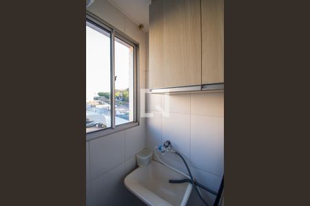 Apartamento para alugar com 50m², 2 quartos e 1 vaga Apartamento para alugar com 50m², 2 quartos e 1 vagaCozinha e Área de Serviço