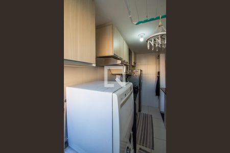 Apartamento para alugar com 50m², 2 quartos e 1 vaga Apartamento para alugar com 50m², 2 quartos e 1 vagaCozinha e Área de Serviço
