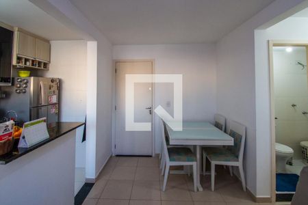 Sala de apartamento para alugar com 2 quartos, 50m² em Vila Trinta E Um de Março, Campinas
