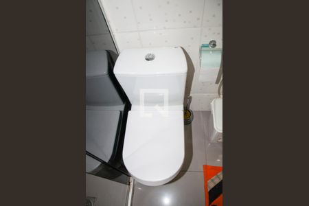 Apartamento à venda com 84m², 3 quartos e 3 vagas Apartamento à venda com 84m², 3 quartos e 3 vagasBanheiro