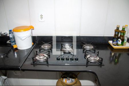 Apartamento à venda com 84m², 3 quartos e 3 vagas Apartamento à venda com 84m², 3 quartos e 3 vagasCozinha e Área de Serviço
