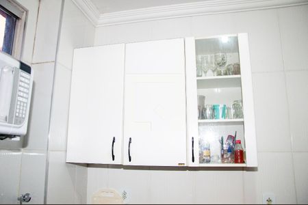 Apartamento à venda com 84m², 3 quartos e 3 vagas Apartamento à venda com 84m², 3 quartos e 3 vagasCozinha e Área de Serviço