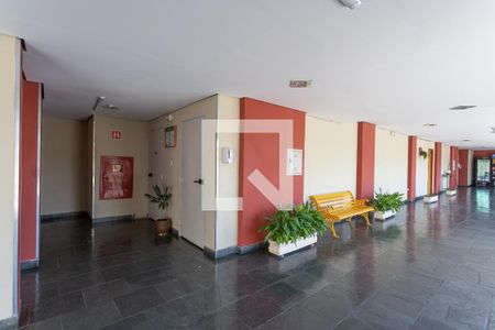 Apartamento para alugar com 62m², 2 quartos e 1 vaga Apartamento para alugar com 62m², 2 quartos e 1 vagaHall social