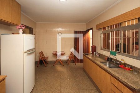 Casa à venda com 315m², 3 quartos e 7 vagasCozinha