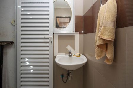 Casa à venda com 315m², 3 quartos e 7 vagasLavabo