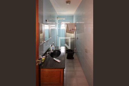 Casa à venda com 315m², 3 quartos e 7 vagasBanheiro Social