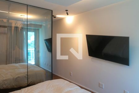 Apartamento à venda com 141m², 2 quartos e 2 vagasQuarto 2 - Suíte