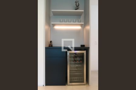 Apartamento à venda com 141m², 2 quartos e 2 vagasDetalhe Sala