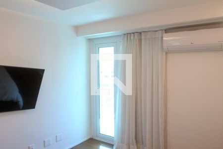 Apartamento à venda com 141m², 2 quartos e 2 vagasQuarto 2 - Suíte