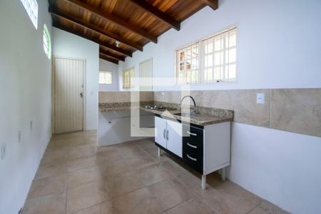 Casa de condomínio à venda com 160m², 3 quartos e 1 vaga Casa de condomínio à venda com 160m², 3 quartos e 1 vagaCozinha