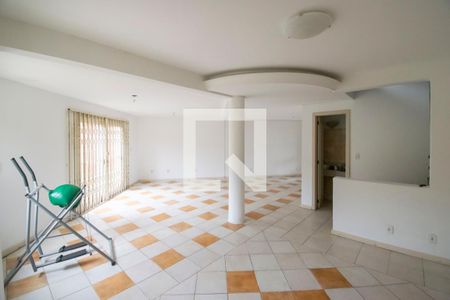 Sala de Estar de casa de condomínio à venda com 3 quartos, 160m² em Cavalhada, Porto Alegre