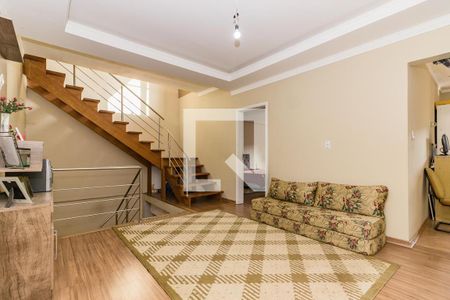 Casa à venda com 420m², 4 quartos e 4 vagas Casa à venda com 420m², 4 quartos e 4 vagasSala 2