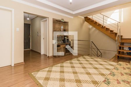 Casa à venda com 420m², 4 quartos e 4 vagas Casa à venda com 420m², 4 quartos e 4 vagasSala 2