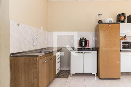 Casa à venda com 420m², 4 quartos e 4 vagas Casa à venda com 420m², 4 quartos e 4 vagasCobertura