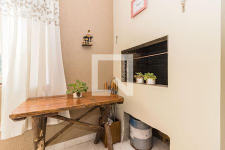 Casa à venda com 420m², 4 quartos e 4 vagas Casa à venda com 420m², 4 quartos e 4 vagasChurrasqueira