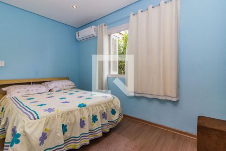 Casa à venda com 420m², 4 quartos e 4 vagas Casa à venda com 420m², 4 quartos e 4 vagasDormitório 4