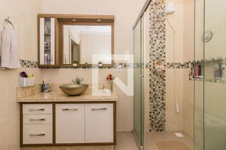 Casa à venda com 420m², 4 quartos e 4 vagas Casa à venda com 420m², 4 quartos e 4 vagasBanheiro Social